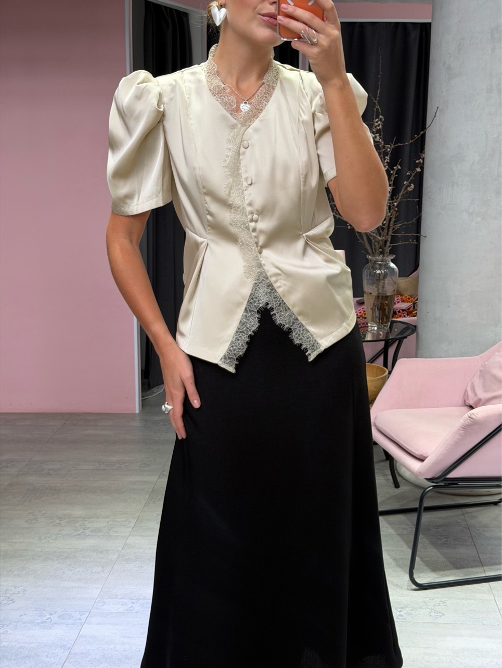 Атласная блуза Alexa молочный