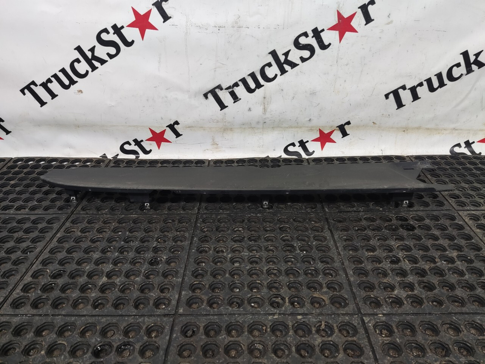 Накладка торпедо верхняя 2023г