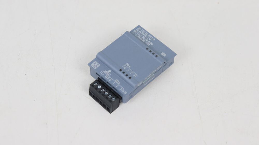 SIEMENS 6ES7 222-1BD30-0XB0