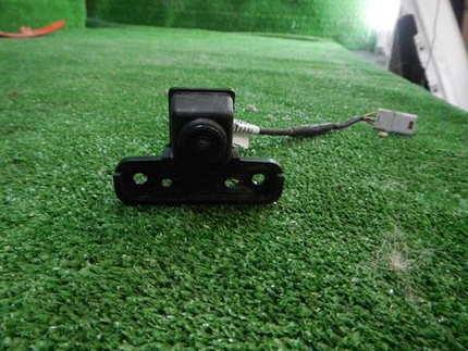 Камера передняя Cadillac Escalade 4 (2014-2020)