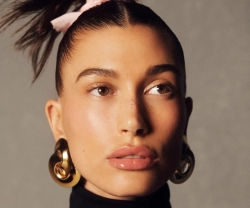 rhode Чехол для iPhone + блеск для губ