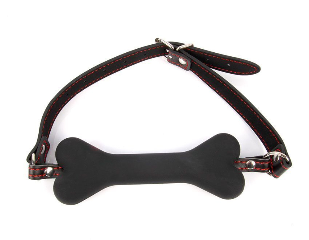 Черный силиконовый кляп-косточка на регулируемом ремешке (Цвет: черный)