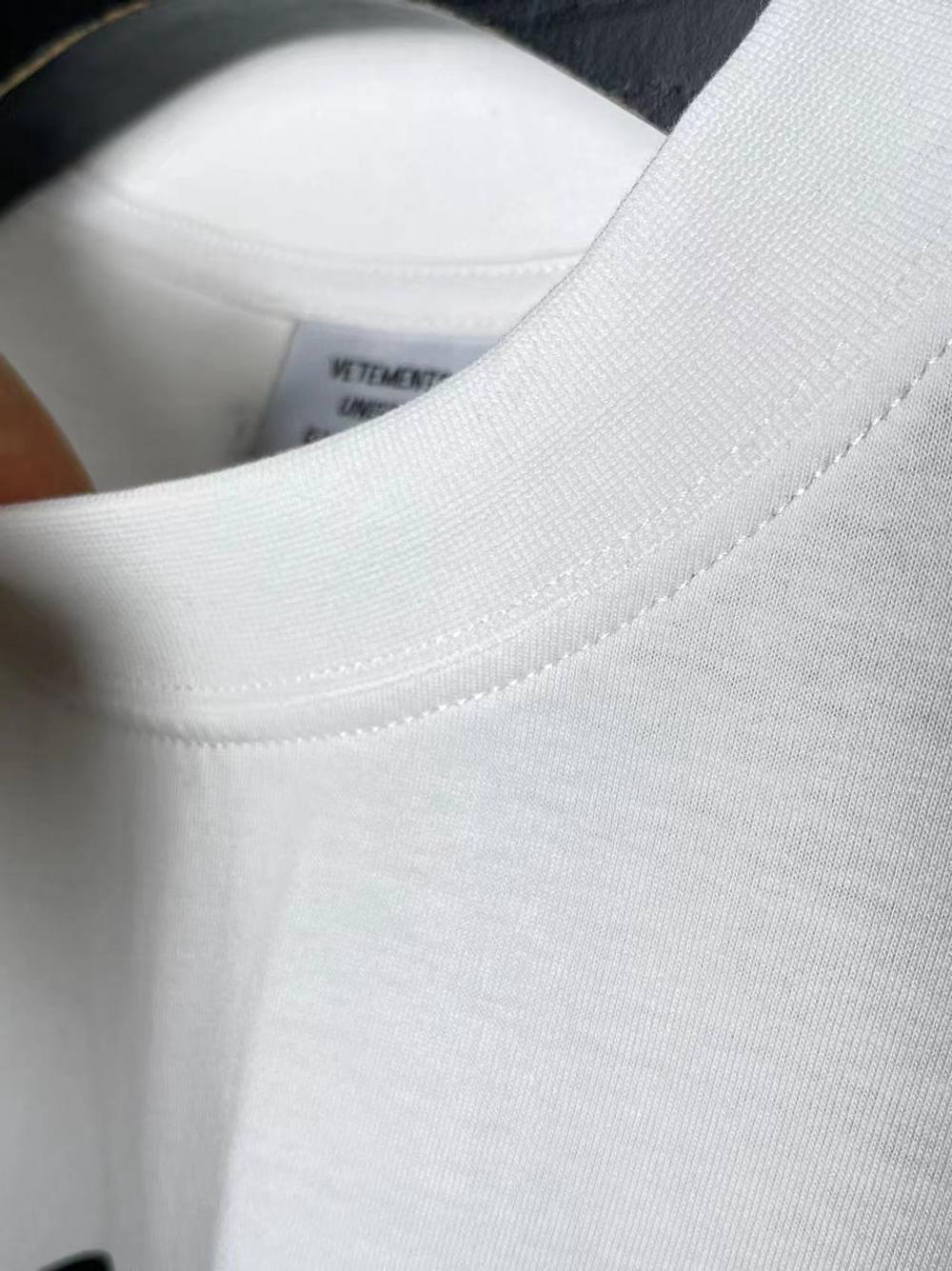 Футболка Vetements