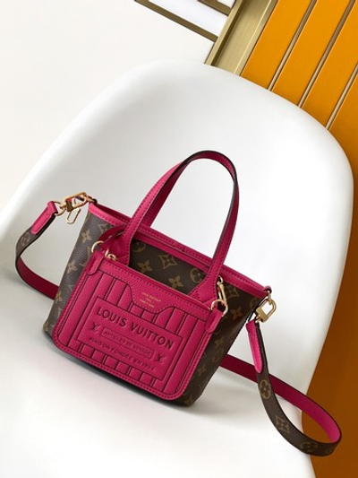Louis Vuitton Neverfull Bandouliere Inside Out BB
