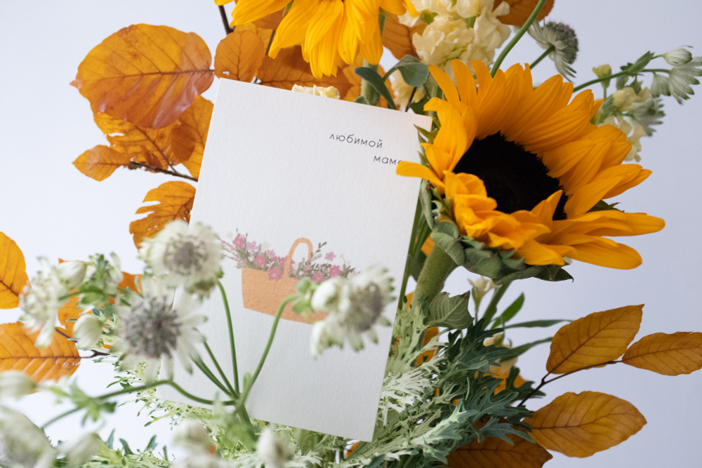 заказать стильный букет на день матери
