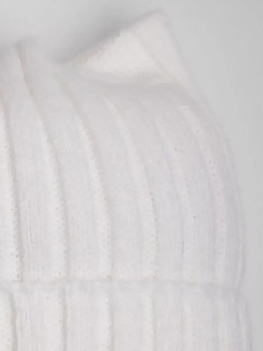 Шапка для девочки осенняя c ушками и снуд