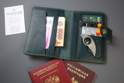 Обложка для паспорта и автодокументов (нат. кожа, цвет изумруд) EDC Shokuroff knives коготь