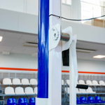 Стойки волейбольные универсальные со стаканами, крышками и механизмом натяжения троса