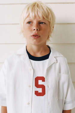 ZARA ФУТБОЛКА С ТЕКСТОВЫМ ПРИНТОМ, БЕЛЫЙ