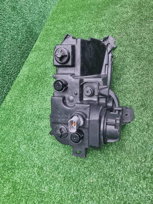 ПТФ левая Kia Sportage 5 NQ5 (2021-н.в.)