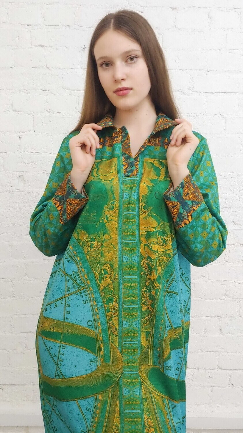 Платье "Небесный атлас", по мотивам иллюстраций из Небесного атласа Андреаса Целлариуса «Гармония Макрокосмоса»