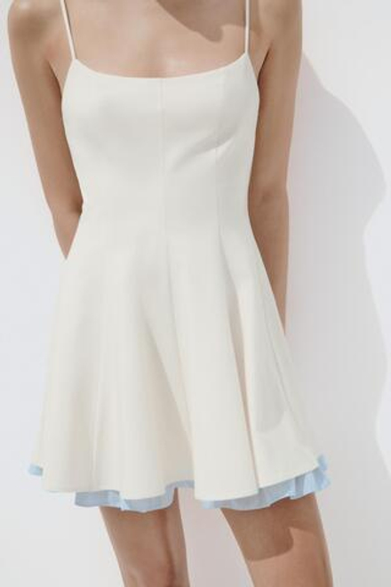 ZARA КОРОТКОЕ ПЛАТЬЕ С КОМБИНИРОВАННЫМ НИЗОМ, ЭКРЮ