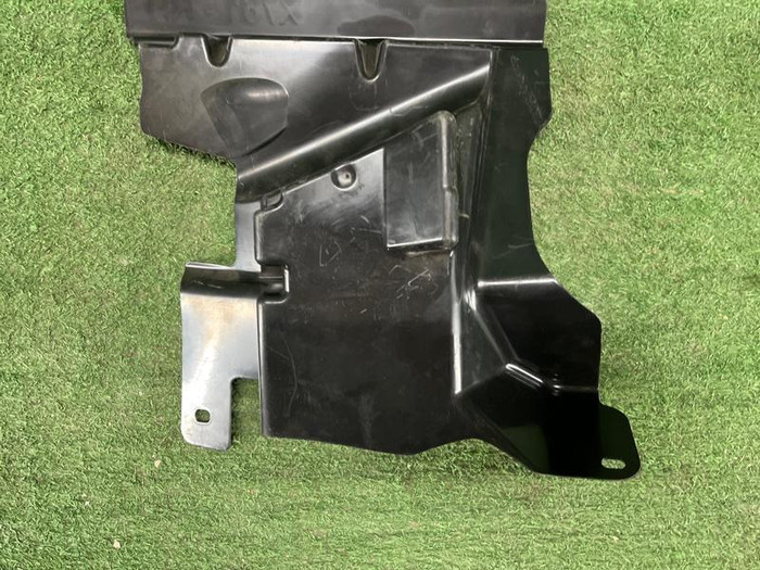 Пыльник двигателя Jaguar F-PACE (2016-н.в.)