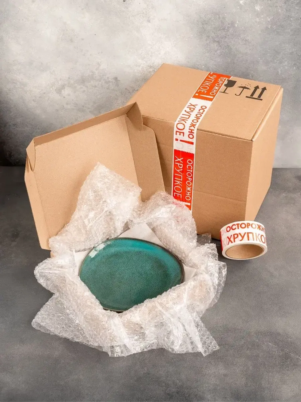 Набор посуды 2 тарелки зелёные треугольные плоские 28 см