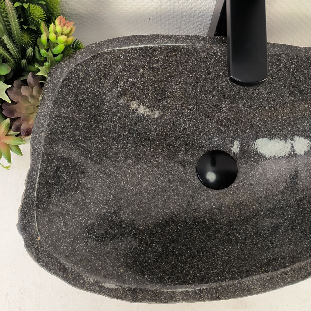 Раковина из речного камня RS-65078 53*35*15 0857