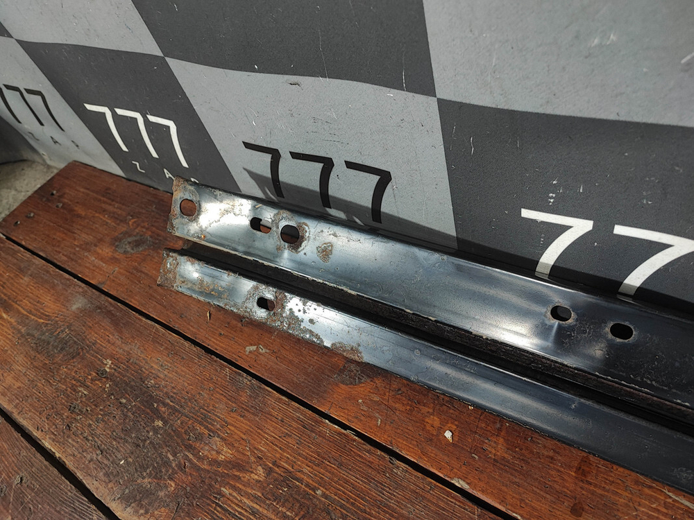 Усилитель заднего бампера Toyota RAV4 IV (XA40) 12-19 Б/У Оригинал 5217142030