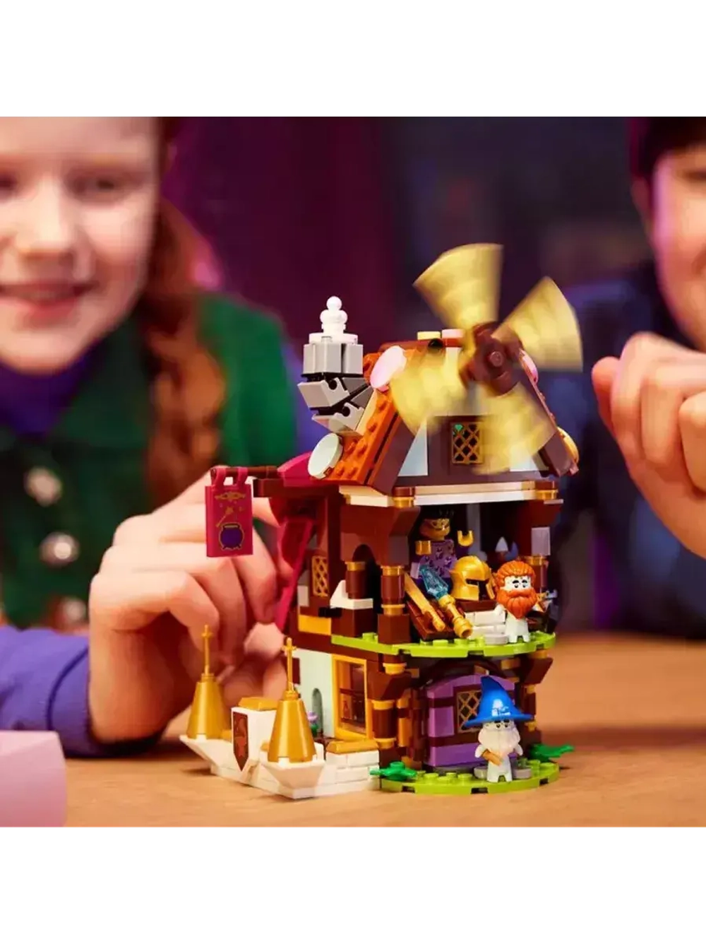 Конструктор Дримззз Деревня мечты 437 деталей