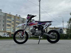 Мотоцикл JHL Z140E Pro