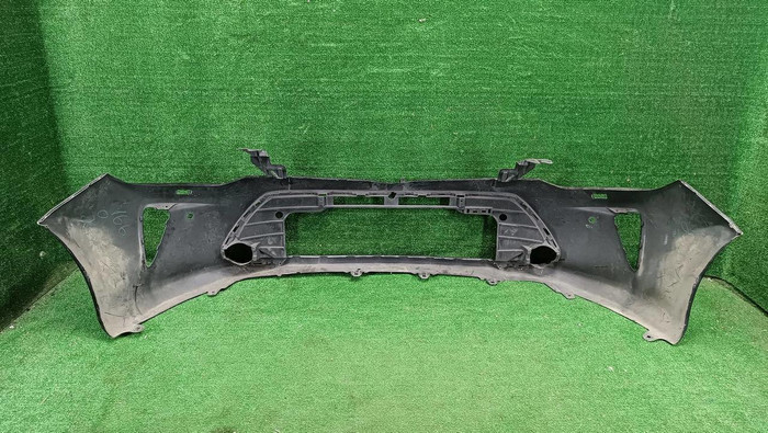 Бампер передний Toyota Camry xv50 (2014-2018)