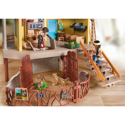 Playmobil - Центр ухода за животными Wiltopia 71007
