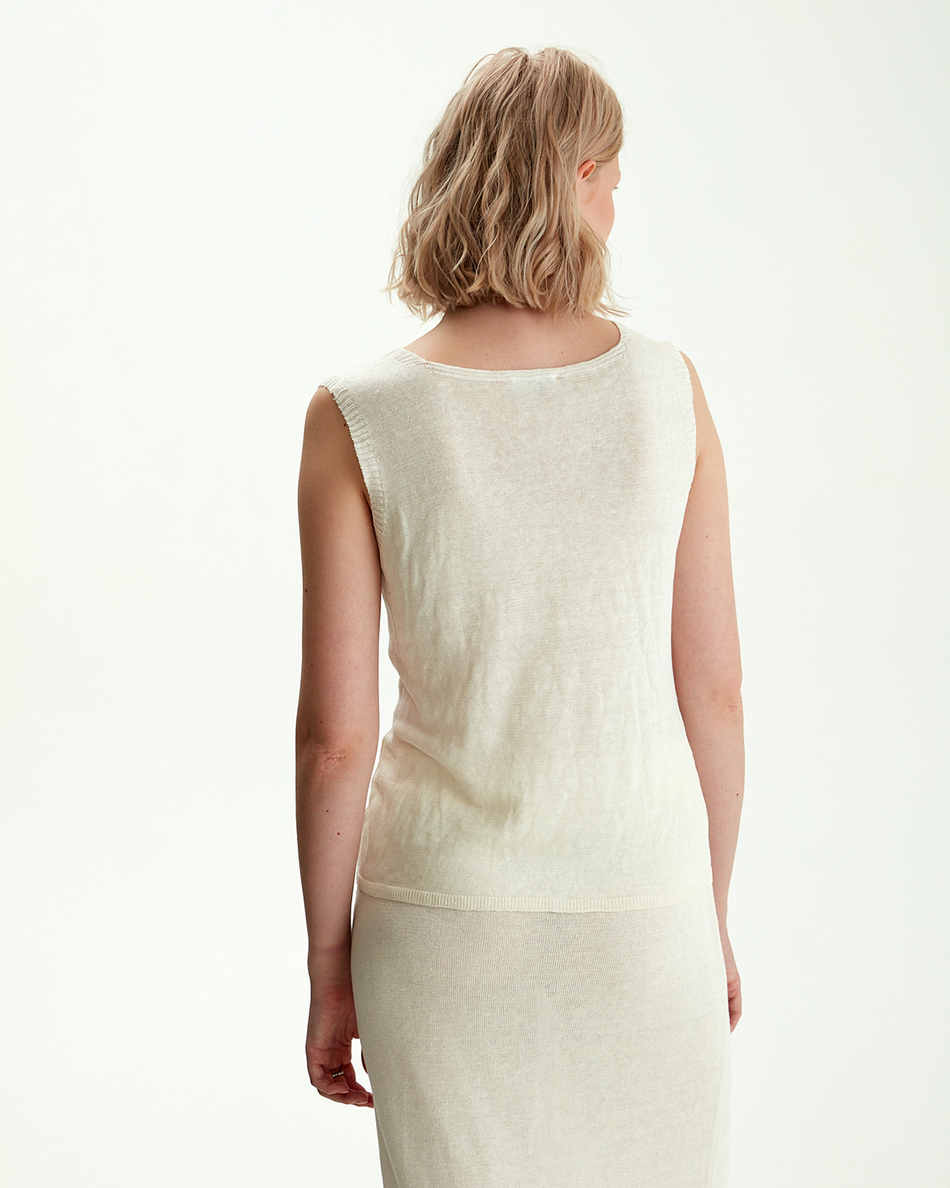 Топ на бретельках из итальянского льна