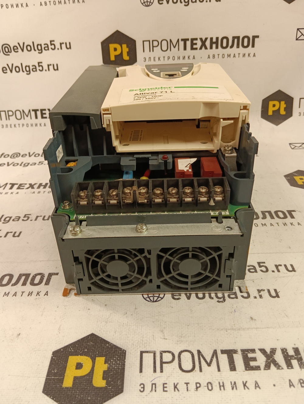 S.E. ATV71LU75N4Z б/у