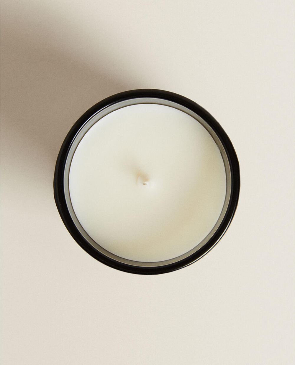 Zara Home - Ароматическая свеча eternal musk, 350 г