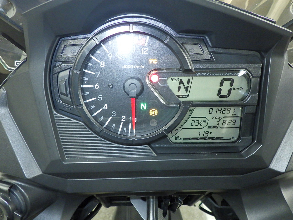 Suzuki V-Strom DL650XTA 051558