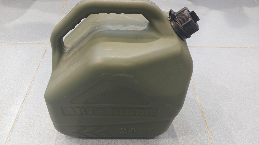 Канистра AR PRO 5.3Gal (20л, хаки)
