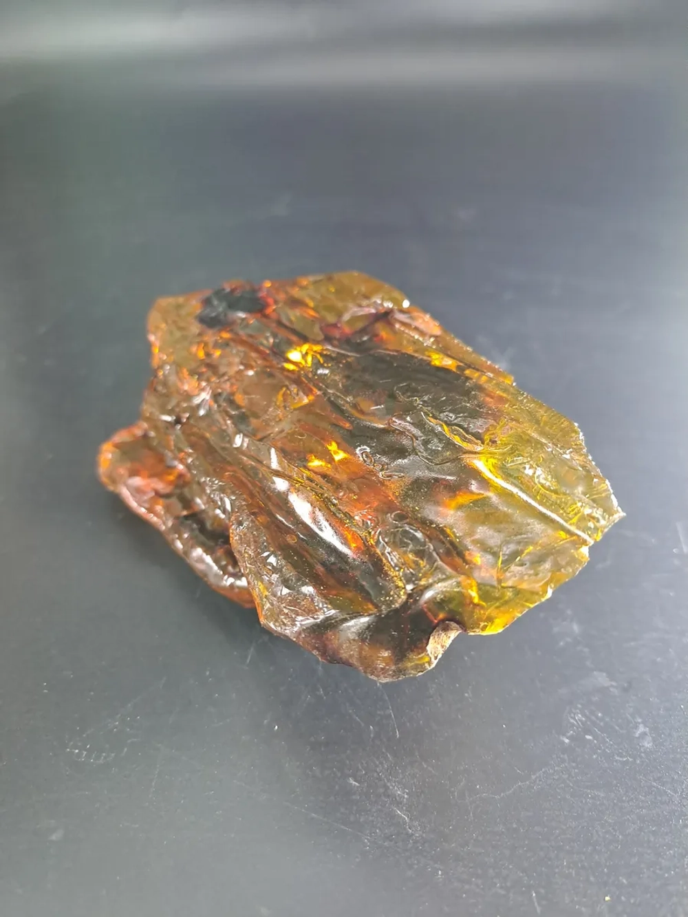 Копал молодой янтарь коллекционный 164 гр