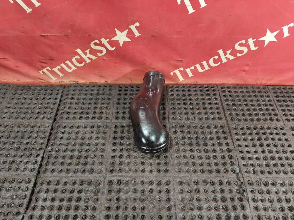 Патрубок воздушного фильтра 2019г.