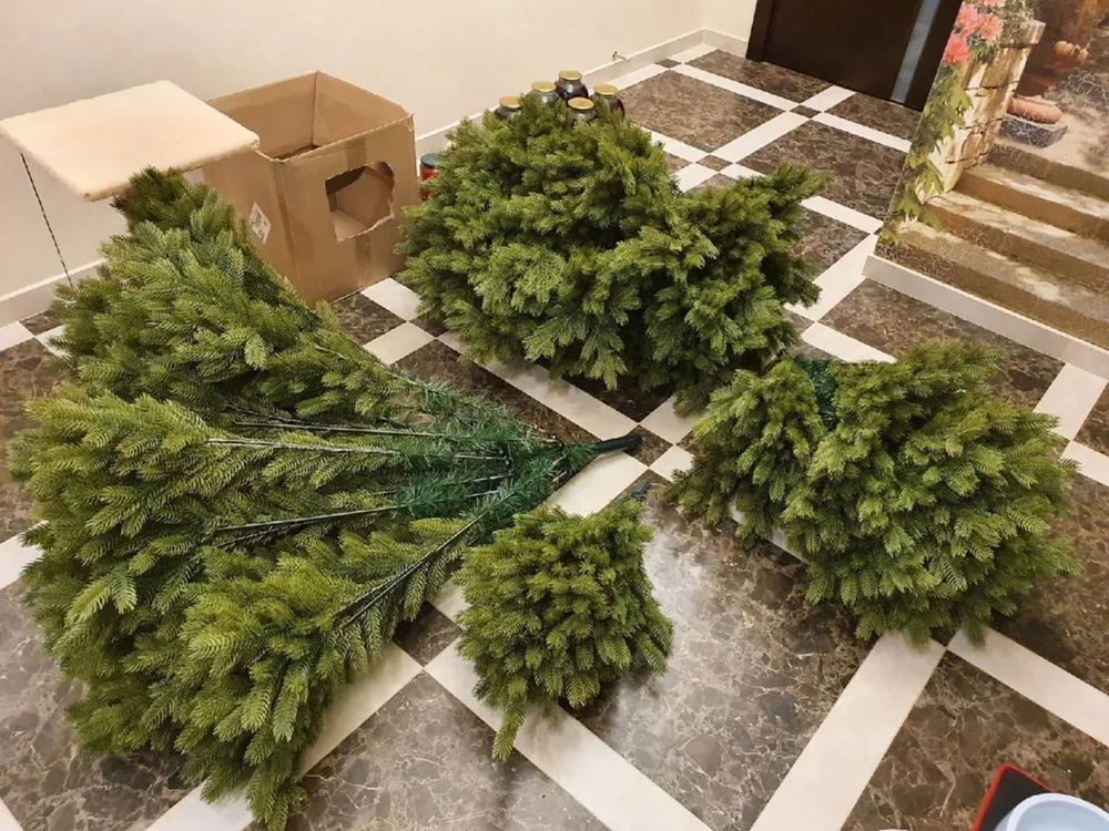 Ель искусственная «Эрмитажная» (Литая хвоя) 210 см / 2.1 м