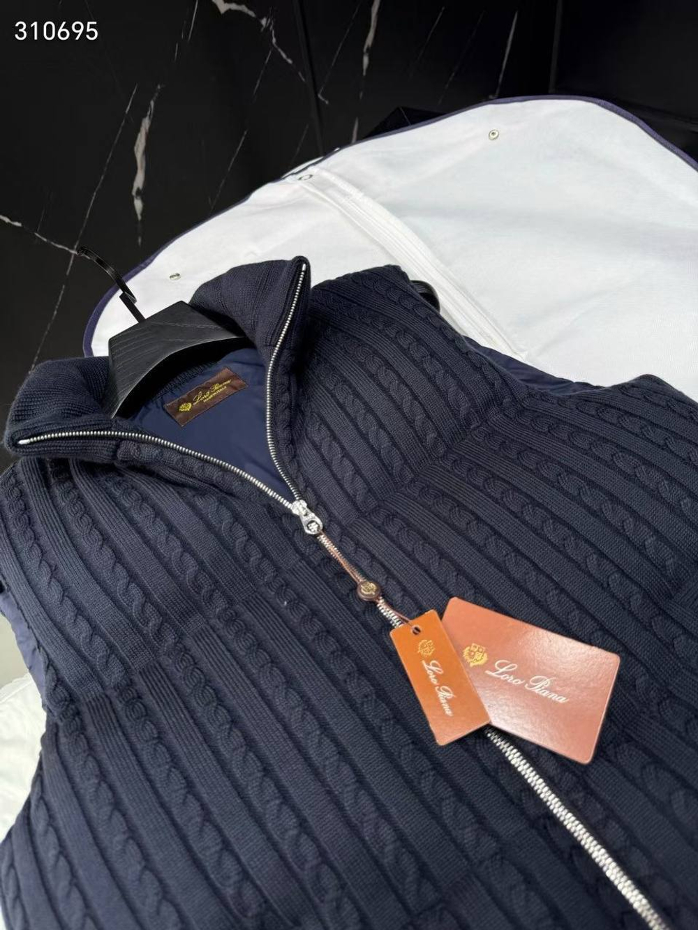 Безрукавка Loro Piana