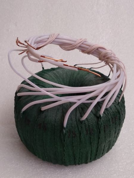 Тороидальный трансформатор питания 200Вт для лампового усилителя Тороидальный трансформатор питания 200Вт для лампового усилителя