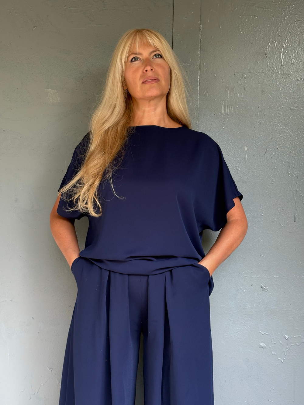 Костюм  /чернильный