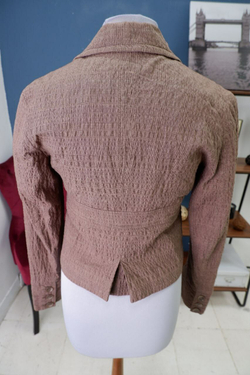 Жакет Oggi практичный 40 размер