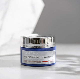 Reti Fusion Vecti + Cream SPF 15 - Дневной крем для лица с векторным ретинолом, 50 мл
