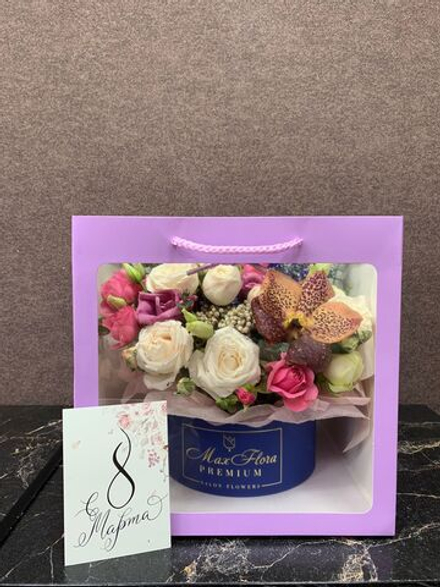 Букет 8 Марта М-36