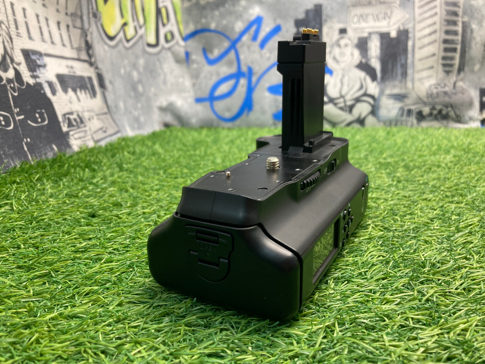 Meike MK-550DL