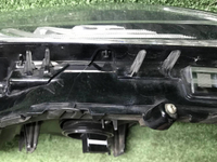 Битая Фара правая Toyota Camry xv70 (20-нв) LED