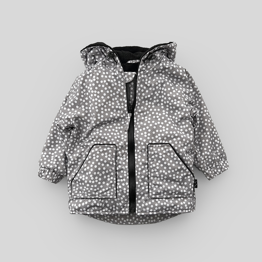 Куртка (точки на сером)