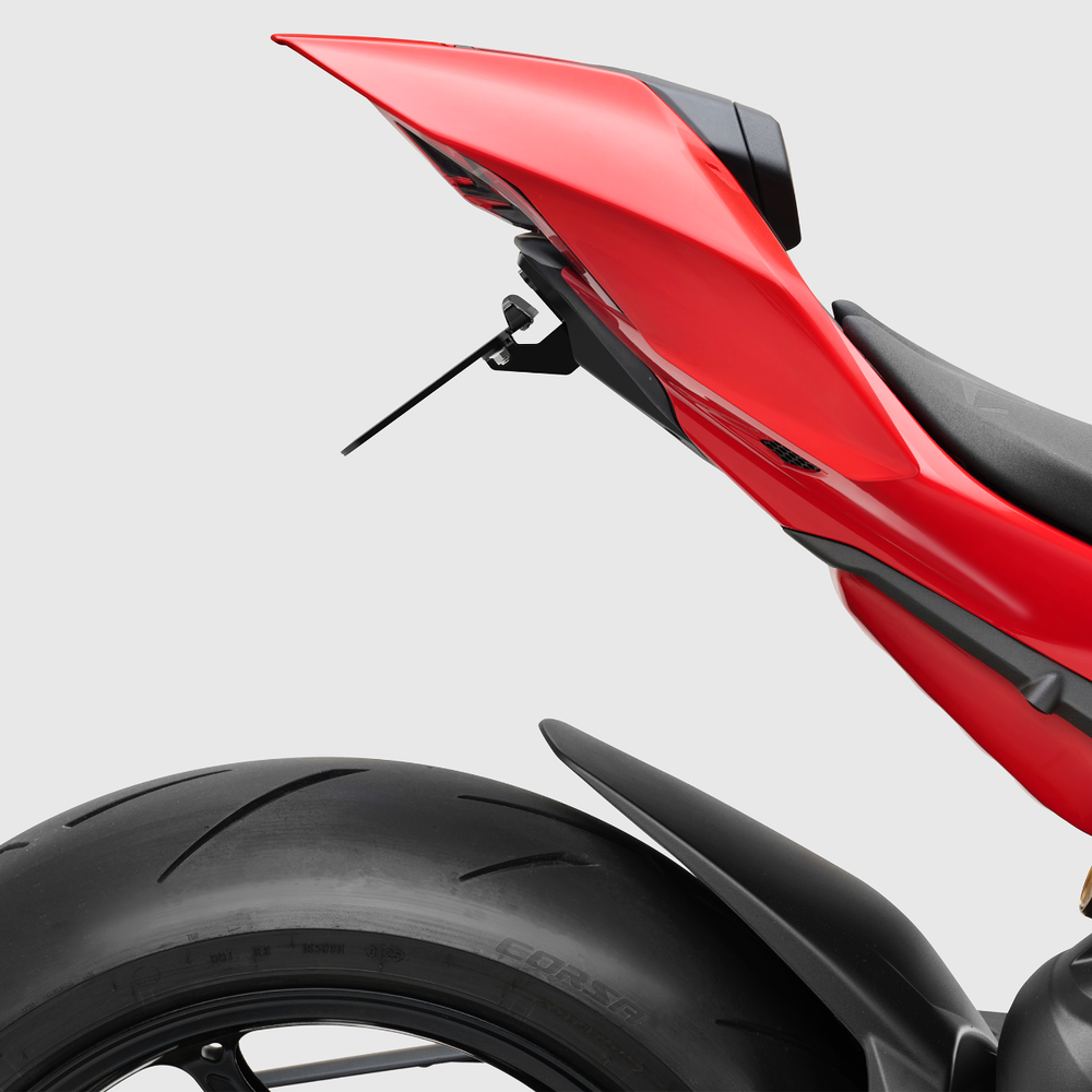 Rizoma Короткое крепление номерного знака Ducati Streetfighter / Panigale (2025 - ) "FLAT-OUT"  Артикул: PTU014 / PTU014B