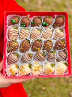 Клубника в шоколаде «Новогодний», 16-25 ягод