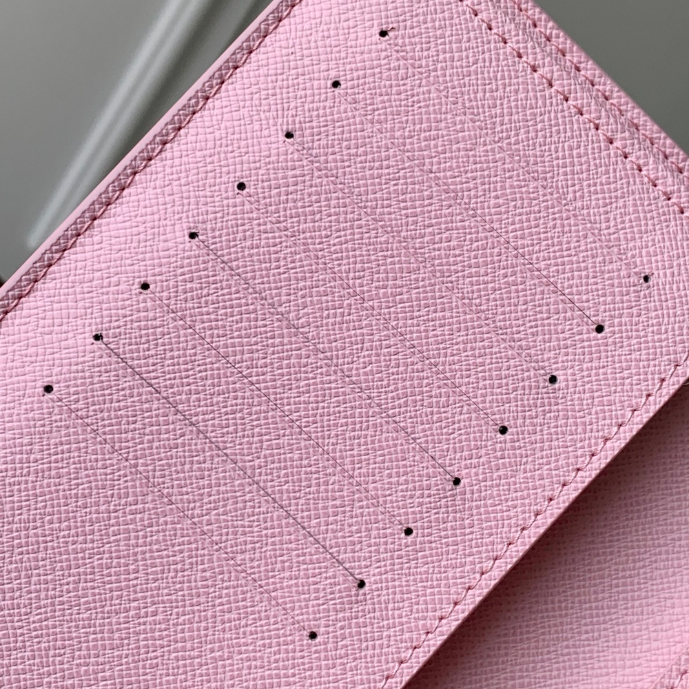 Louis Vuitton Brazza Wallet