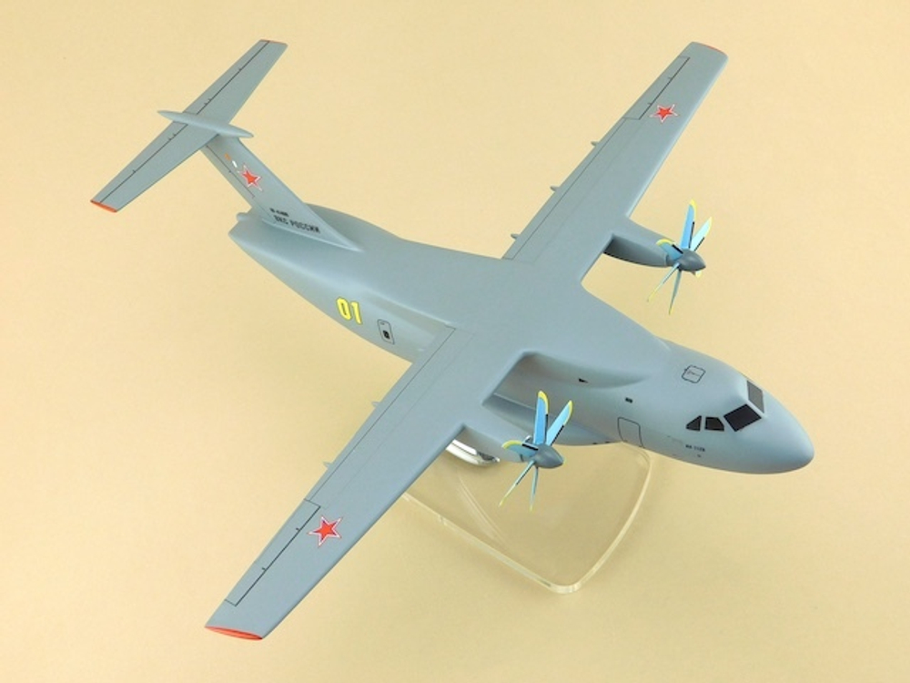 Модель самолета Ил-112В (М1:72, ВКС России)