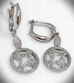 Ювелирные серьги Эстерелла