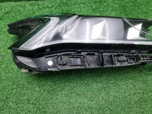 Битая Фара правая Kia K5 (2019-2023) LED