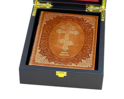 Святое Евангелие с иконой. Подарочный набор