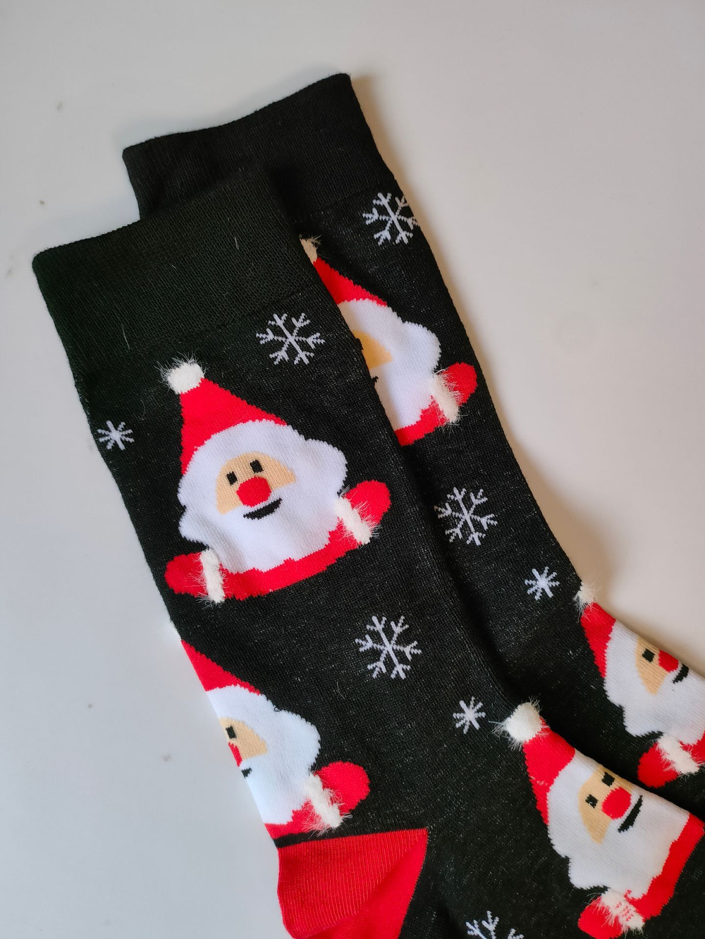 Носки НГ р.40-45 "Happy NY" Санты на черном