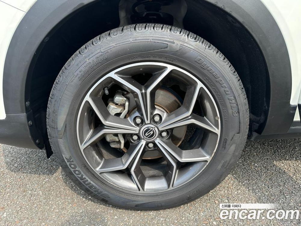 KG Mobility (Ssangyong) Beautiful Korando Бензин 1.5 2WD C5 (10.2020)